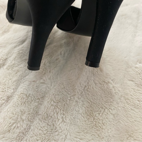 Nine West Black Satin Rhinestone Pointed Toe Slingback Heels Size 7 - Picture 6 of 11